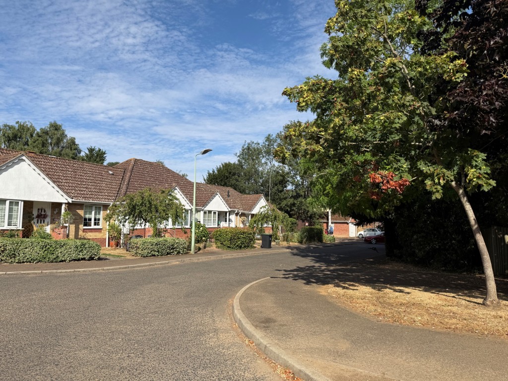 Lot: 4 - FREEHOLD GROUND RENT AND UNIT TRANSFER INVESTMENT - General view of the freehold development